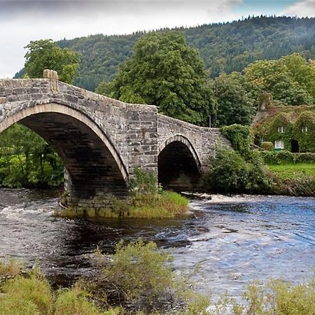 Scenic 2Bed Retreat - Gateway To Snowdonia Apartamento Conwy Exterior foto